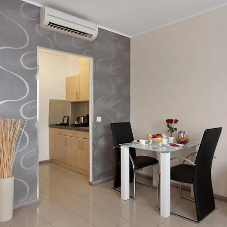 أساهي 4* دوسلدورف