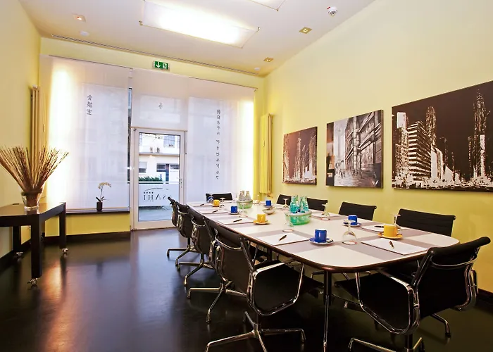Asahi 4* Düsseldorf